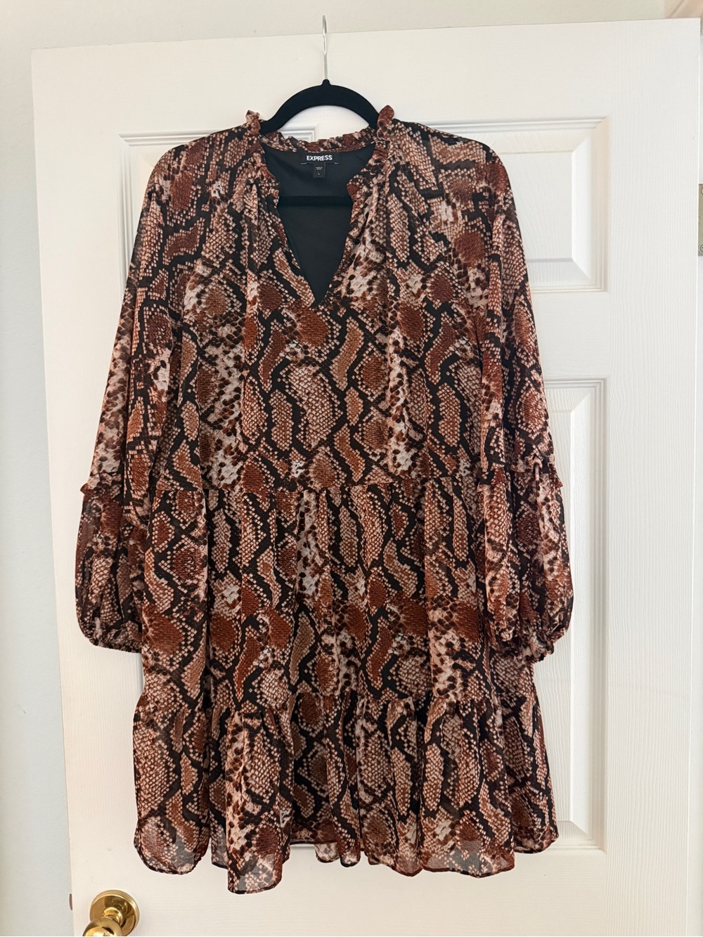 Express Brown & Black Snake-Print Long Sleeve Tiered Dress